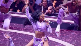 Normani époustouflante sur scène avec son hit «Motivation»