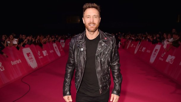 Retour sur la folle rumeur de la mort de David Guetta: d'où venait cette intox?