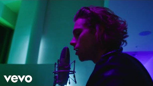 5 Seconds Of Summer - Want You Back (Acoustic)