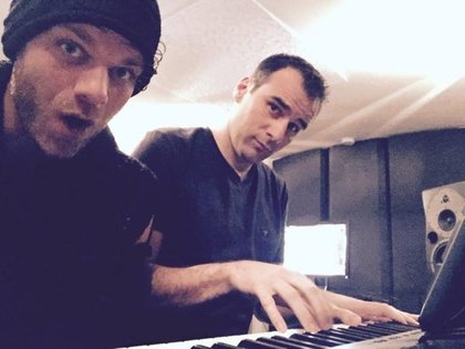 Keen'V: #StudioAgain en mode surprise pour ma #KF 