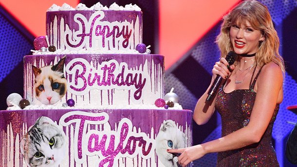 Taylor Swift a 30 ans: un anniversaire célébré avec Camila Cabello, Halsey et Blake Lively
