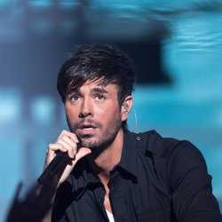 Enrique Iglesias - Cérémonie NRJ Music Awards 2016