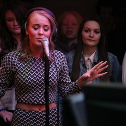 Mardi 17 Mars 2015 avec Zara Larsson