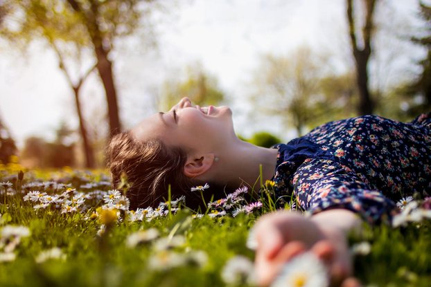 C’est bientôt le printemps : mais pourquoi donc tant de chansons et de poètes en parlent ?