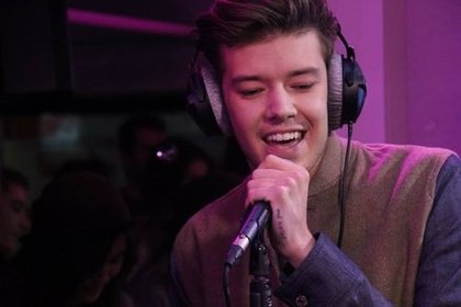 Vendredi 5 Décembre avec JONESIC