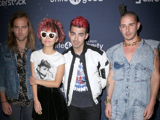 dnce