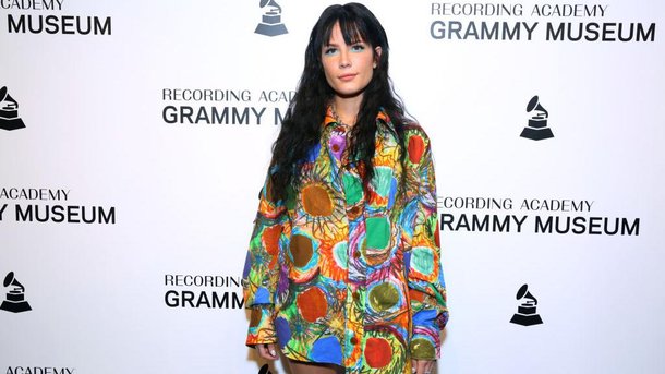 Halsey se confie sur ses addictions
