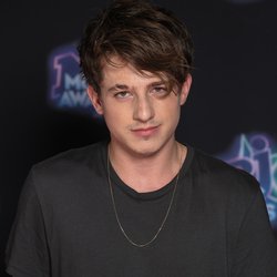 Charlie Puth - Cérémonie NRJ Music Awards 2016