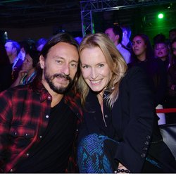 NRJ DJ Awards 2015 - Bob Sinclar et Estelle Lefebure