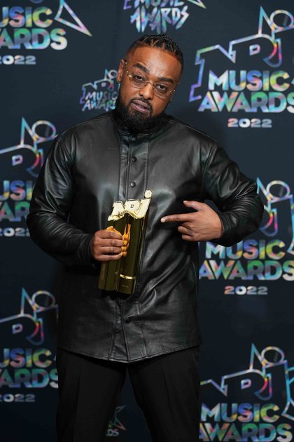 Alonzo - Photocall des NRJ Music Awards 2022