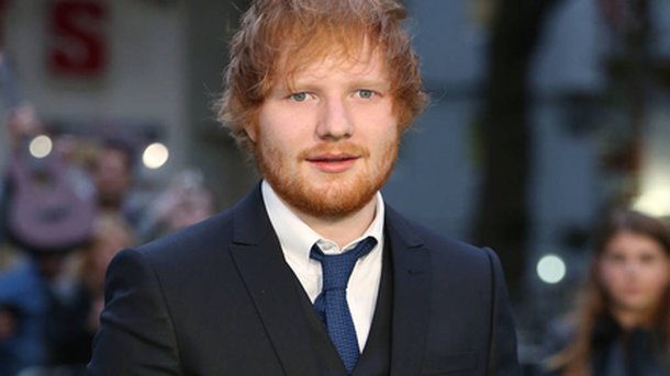 Ed Sheeran chante contre le cancer