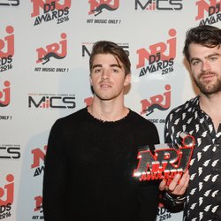 THE CHAINSMOKERS - NRJ DJ AWARDS 2016 - PHOTOCALL