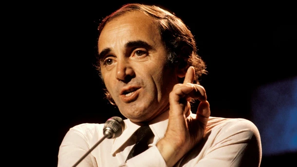Charles Aznavour : la bande-annonce de son biopic poignant se dévoile