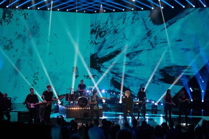 Ed Sheeran et Soprano - NRJ Music Awards 2017