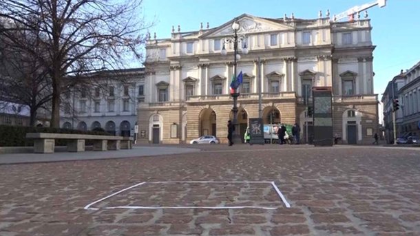 Les infos du Réveil Chérie : Un artiste italien vend une œuvre invisible aux enchères pour... 15 000€ !