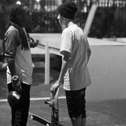 Justin Bieber: la leçon de skate avec Lil Wayne