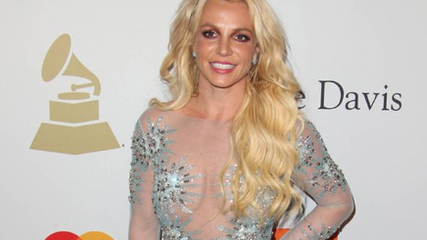 Britney Spears: certains de ses plus célèbres costumes mis en vente!