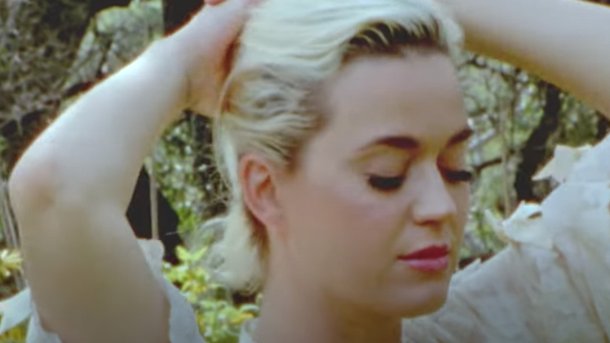 Katy Perry - Daisies