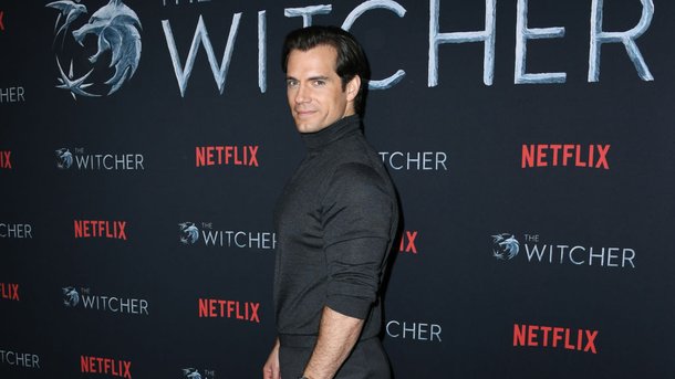 The Witcher : quelles différences entre la série, le jeu et le roman dont elle est issue ?