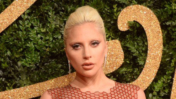 Lady Gaga : un cadeau de Noël hallucinant !