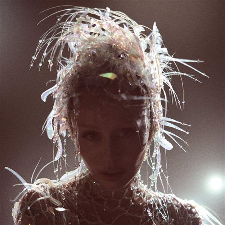 Miley Cyrus - album "Something Beautiful"