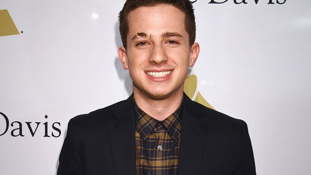 Charlie Puth: son live de «Change» à la manifestation March For Our Lives