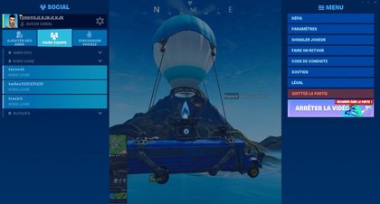 Dans le menu option, cliquer sur arrêter la vidéo pour stopper le live