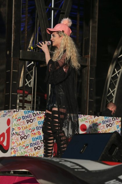Era Istrefi - NRJ Music Tour Roubaix 2016