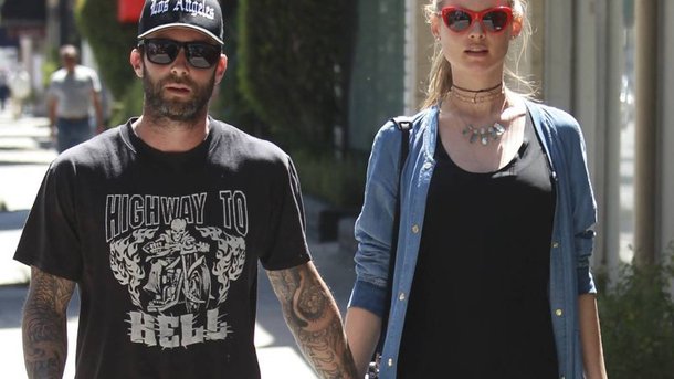 Adam Levine: un deuxième bébé en route!