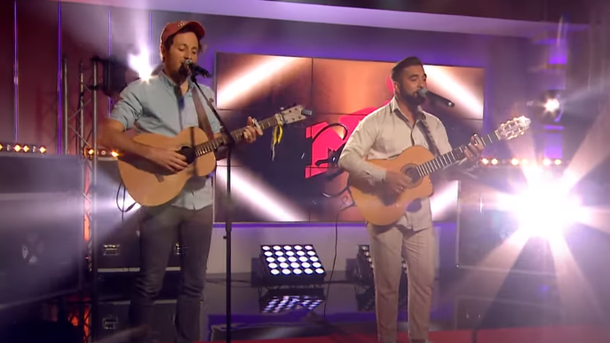 Vianney et Kendji Girac inséparables : ils chantent ensemble à l’Accor Arena de Paris