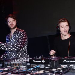The Chainsmokers - NRJ DJ AWARDS 2016 - La Cérémonie