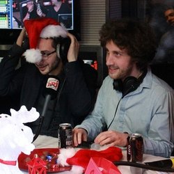 Emission du 20 décembre 2013 avec Kev Adams et l'équipe de SODA