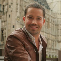 Emmanuel Moire