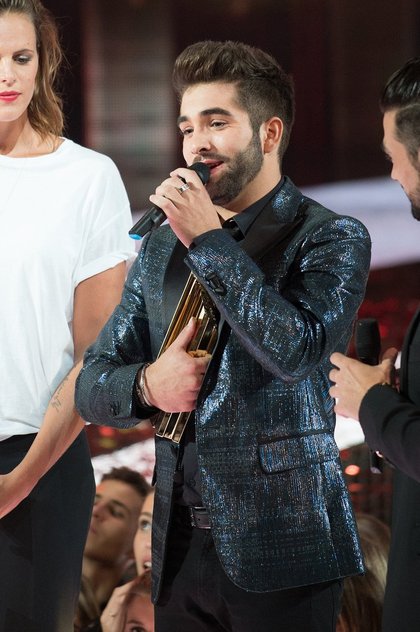 Kendji Girac reçoit son prix - NRJ Music Awards 2015