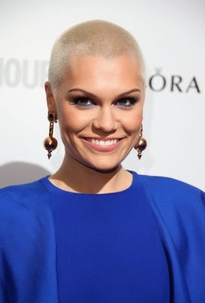 Les stars qui ont osé tout couper : Jessie J