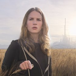 À la poursuite de demain