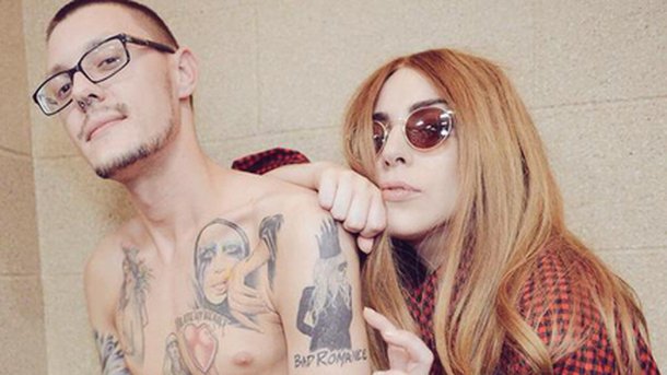Lady Gaga : un fan se fait tatouer son portrait!