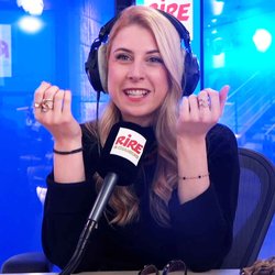 photo-question jérémy ferrari - 1ère rencontre - 1 heure de rire avec laura laune