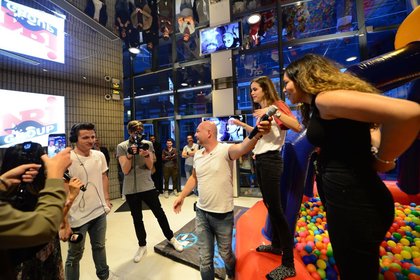 Charlie Puth chez C'Cauet sur NRJ