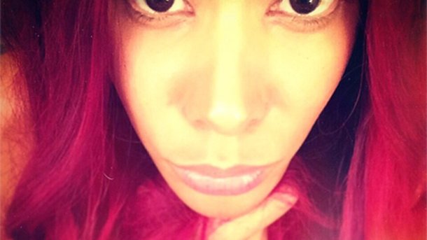 Shy'm : de retour à Paris après le tournage du clip de « L’Effet de Serre »!