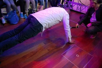 Jeudi 18 avril avec Le Mix de Cauet
