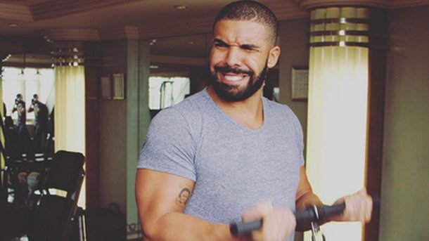Drake : super musclé, il en veut encore plus!