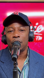 MC Solaar interprète "Solaar Pleure" dans le Réveil Chérie !