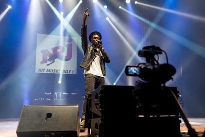 NRJ Music Tour de Lyon: Corneille