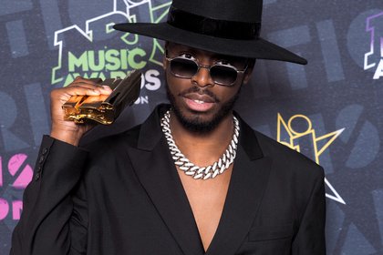 Dadju - Photocall NRJ Music Awards Paris Edition