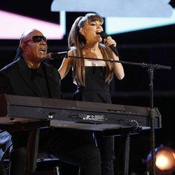 Stevie Wonder et Ariana Grande