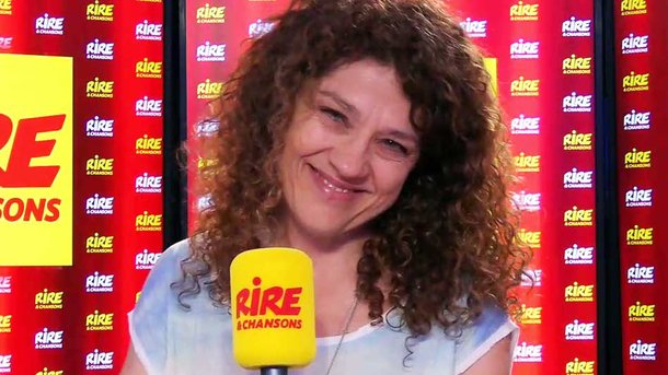 Karine Dubernet - Drapeau blanc, Drapeau à l'Assemblée, réforme du chômage, et Bruno Lemaire et l'inflation - La drôle de minute