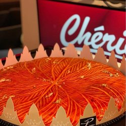 C'est la galette des rois ce matin dans Le Réveil Chérie ! Qui aura la fève cette année ?