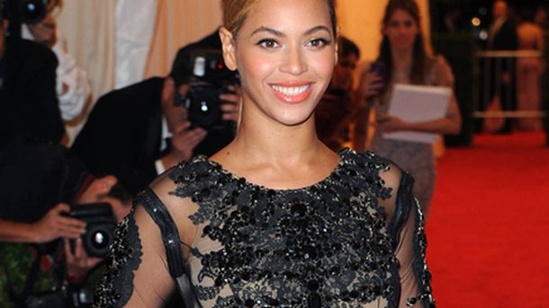 Beyoncé: son micro s'envole à prix d'or!