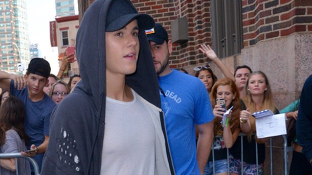 Justin Bieber : il se moque des rumeurs!